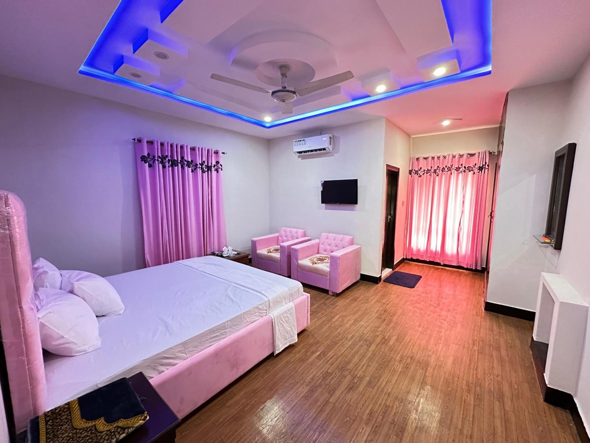 Decent Lodge Guest House 이슬라마바드 외부 사진